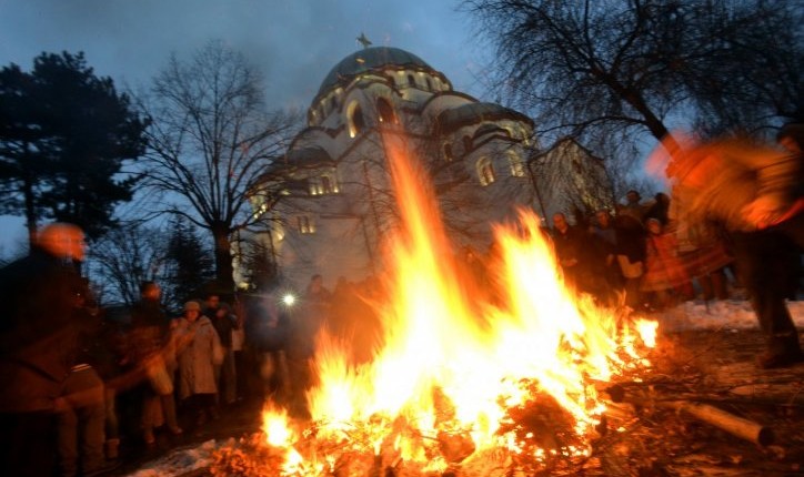 NARODNA VEROVANJA ZA BOŽIĆ